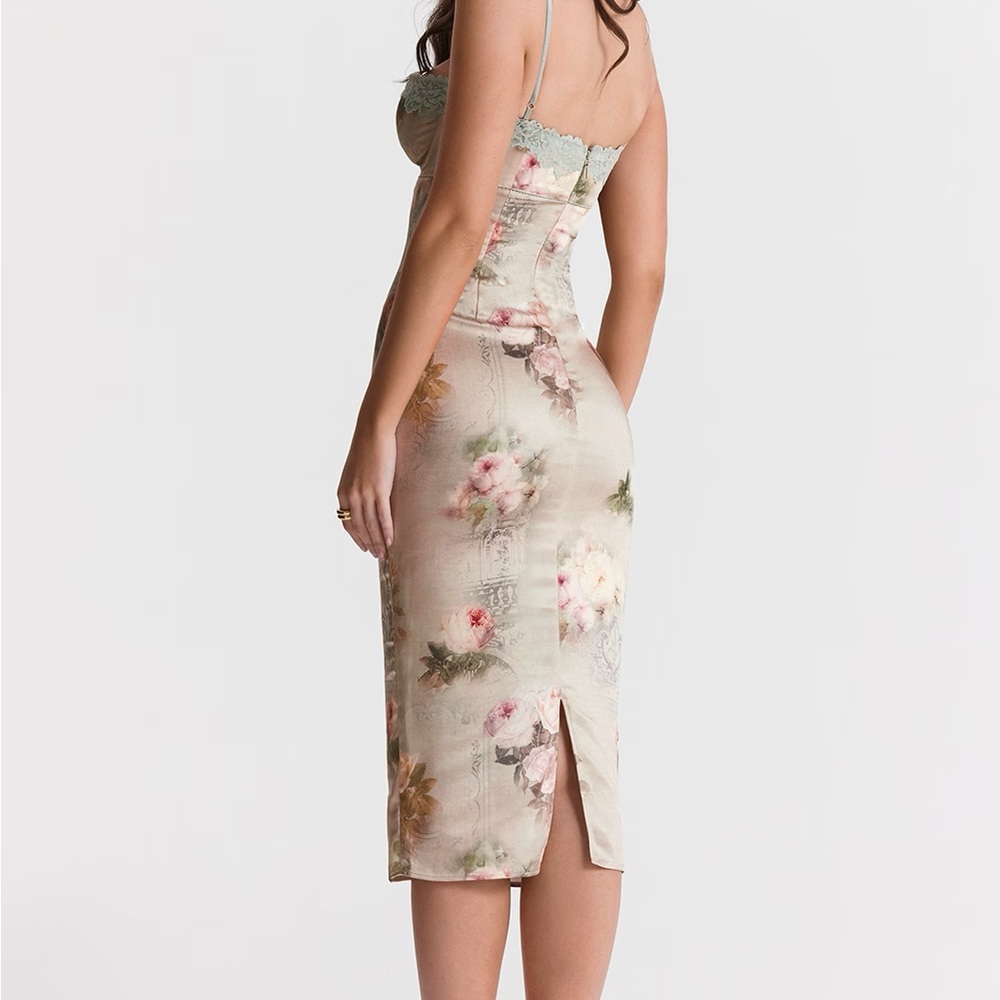 House of CB Venus Vintage Floral Midi Dress - Picture 5 of 7